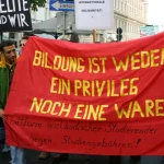 Transpi "Bildung ist weder ein Privileg noch eine Ware"